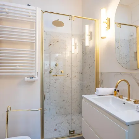 Veeve - A Story In Stone 巴黎