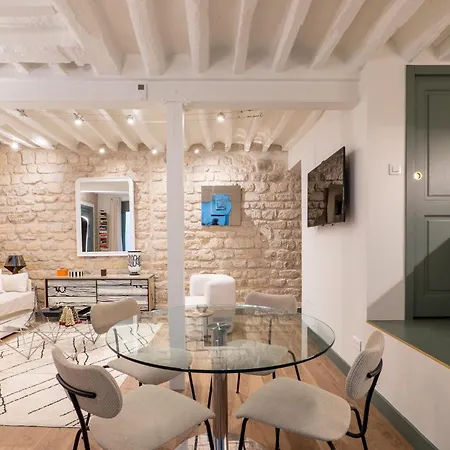 Veeve - A Story In Stone * 巴黎